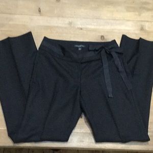 Dress pant with ribbon tie